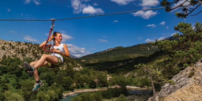 Adventure-Forest-Aboard-Rafting